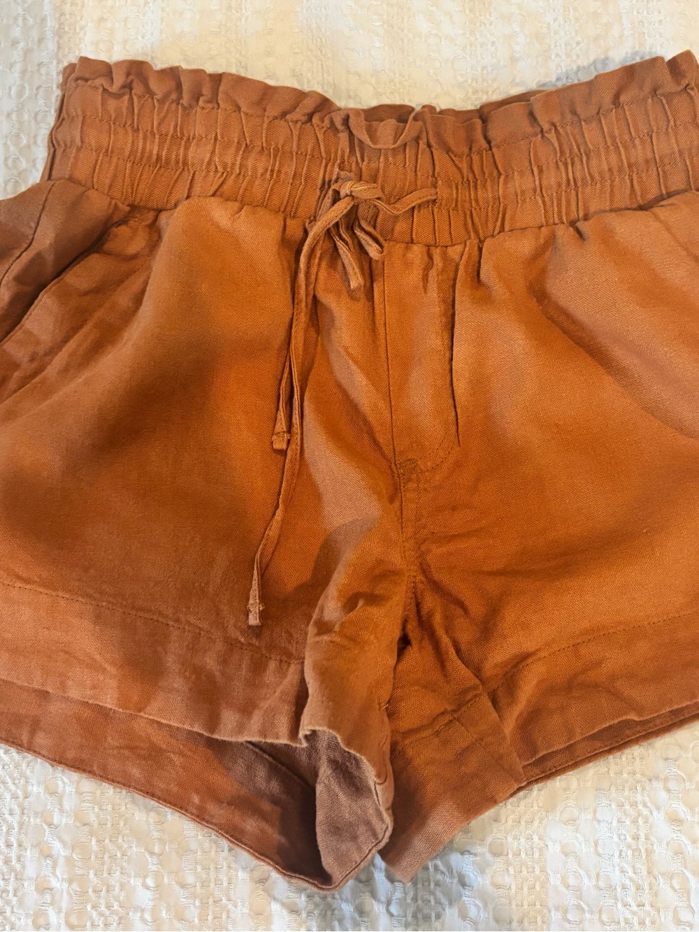 Women's Rust Elastic-Waist Drawstring Shorts